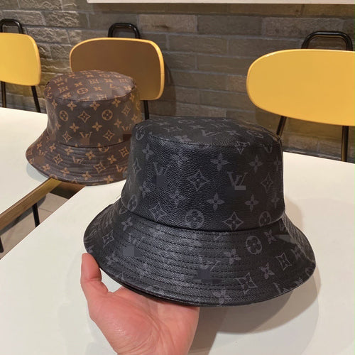 Louis Vuitton -Sombrero Bucket Monogram